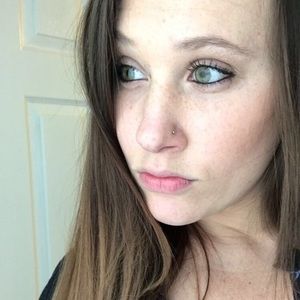 Meet your Posher, Kaylee